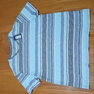 Roundtree & Yorke soft washed v neck tee